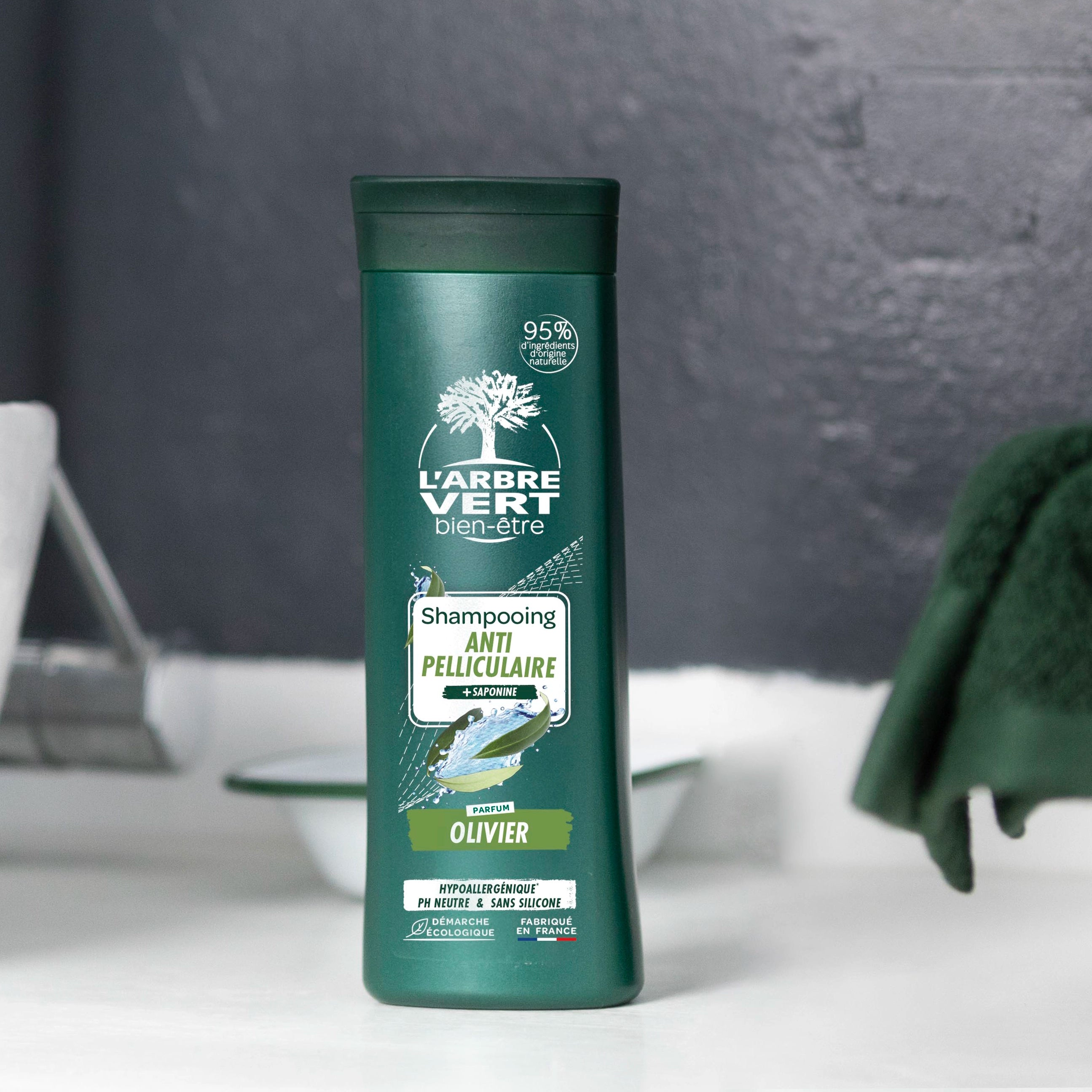 arbre-vert-homme-antipelliculaire-shampooing-250-ml-parfum-frais image 3