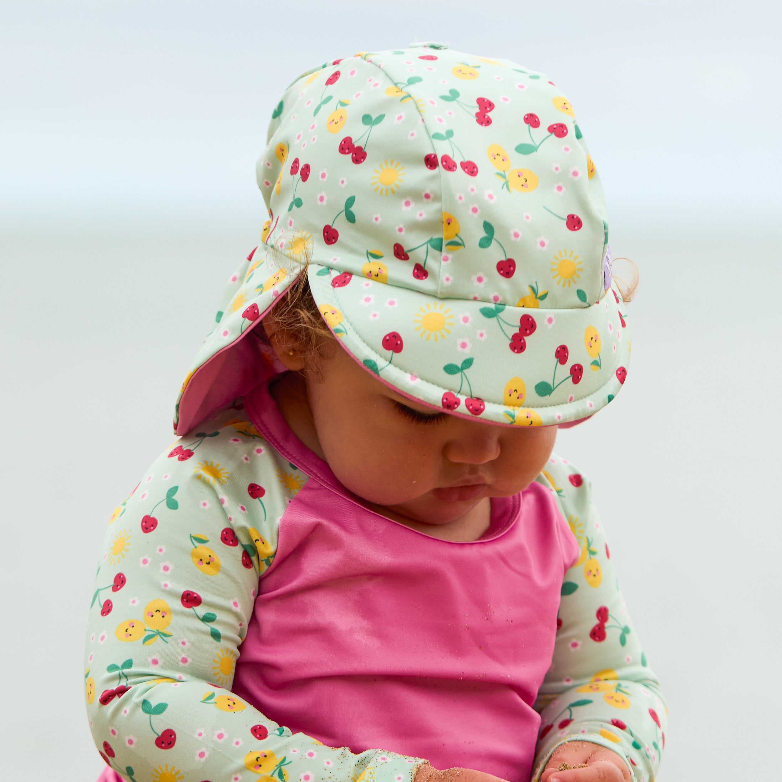 bambino-mio-fruit-juteux-casquette-de-bain-r-versible-0-12-mois-upf-40 image 6