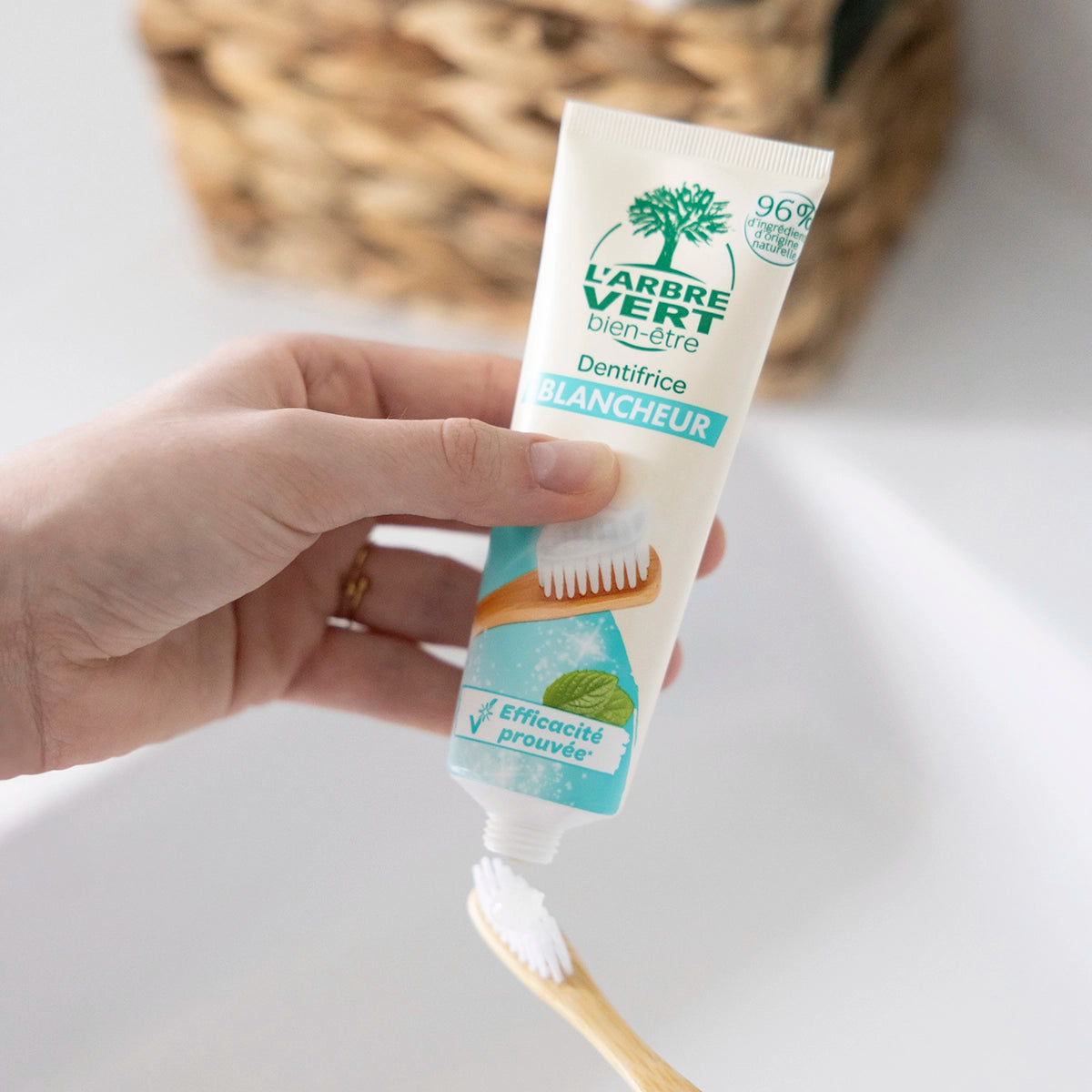 arbre-vert-hygi-ne-dentaire-dentifrice-blancheur-75-ml image 2