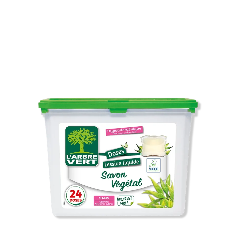 arbre-vert-savon-v-g-tal-doses-lessive-liquide-24-doses image 1
